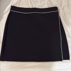 Good American Elegant Black Skirt with Rhinestone Detailing